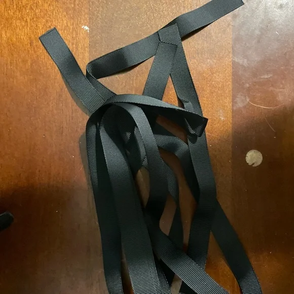 Black Suede Bow Pumps | Women’s Size 10 | Strap & Ribbon Options | Worn - Picture 7 of 7